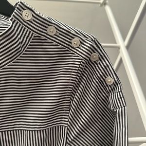 J. CREW STRIP BUTTON SHOULDER LONG SLEEVE TOP